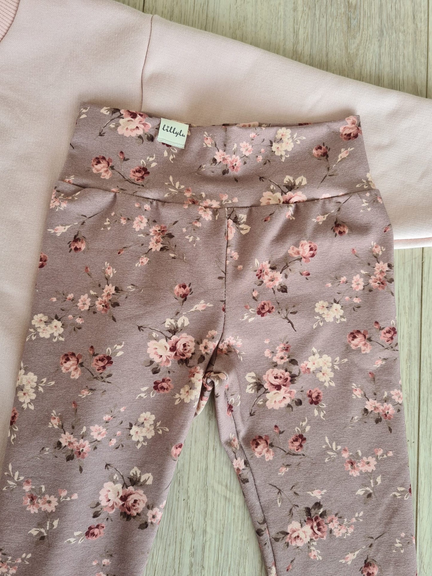 Set - Sweater / Leggings - 116