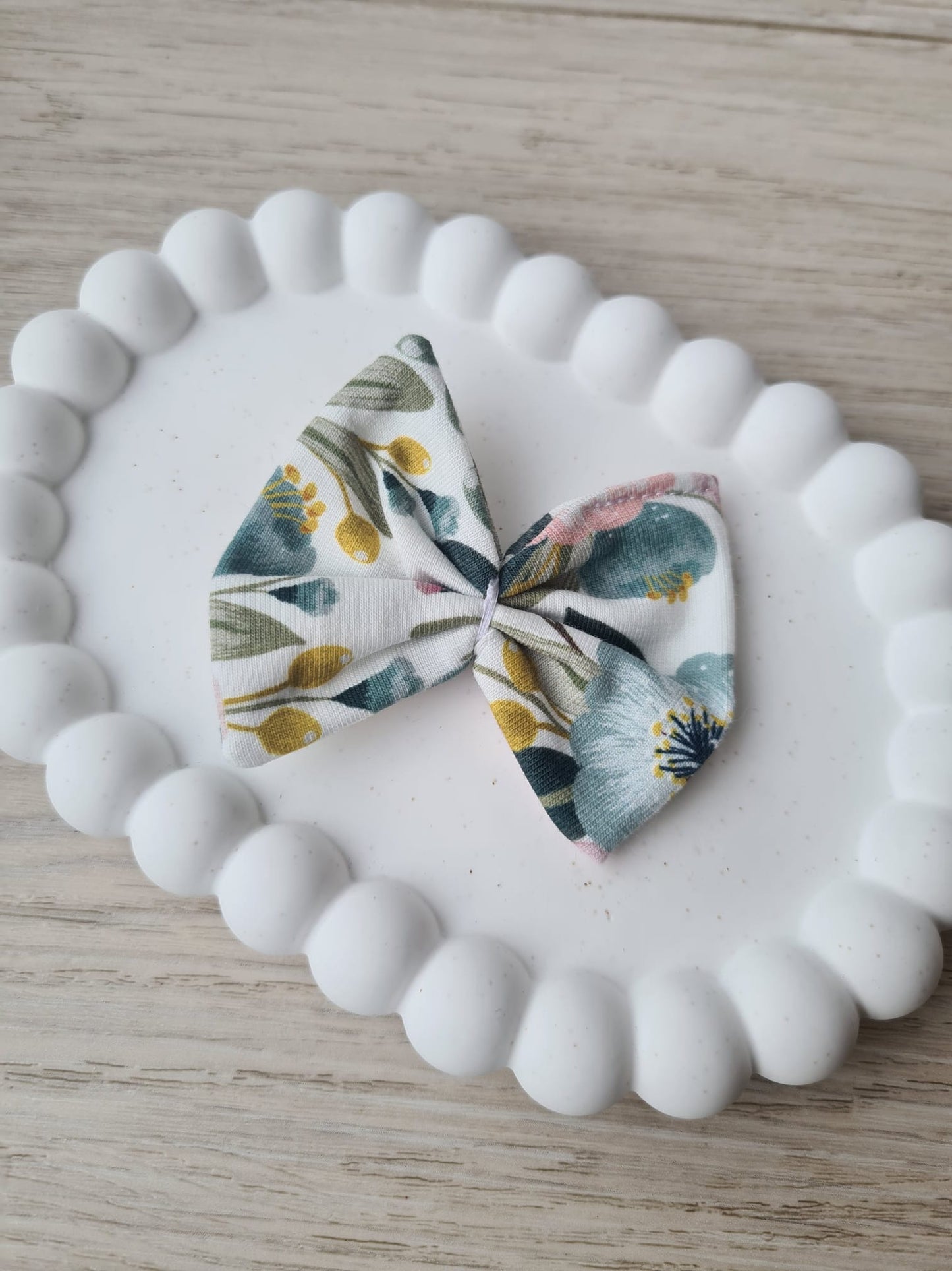 Haarschleife mit Haarspange