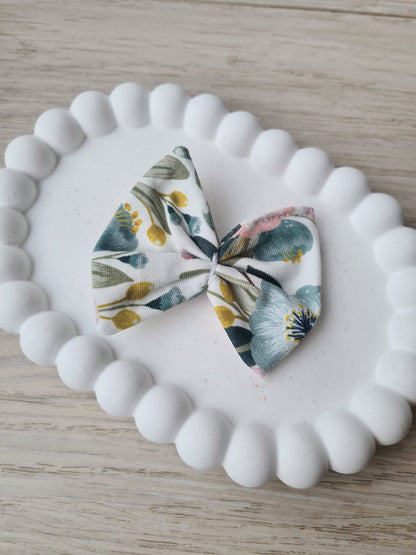 Haarschleife mit Haarspange