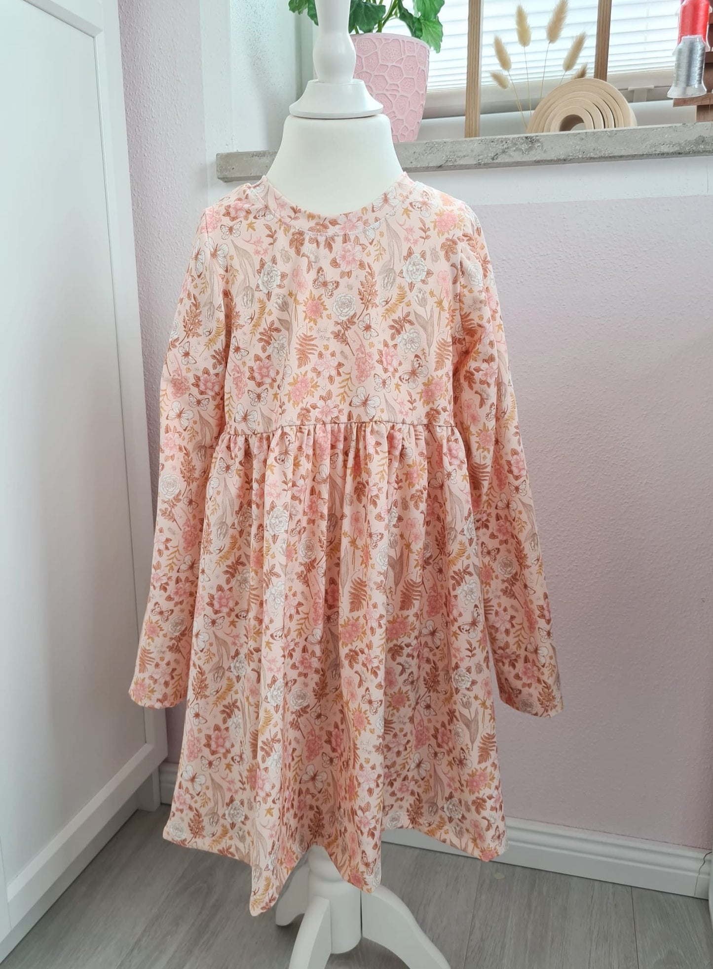 Basic Kleid - 122