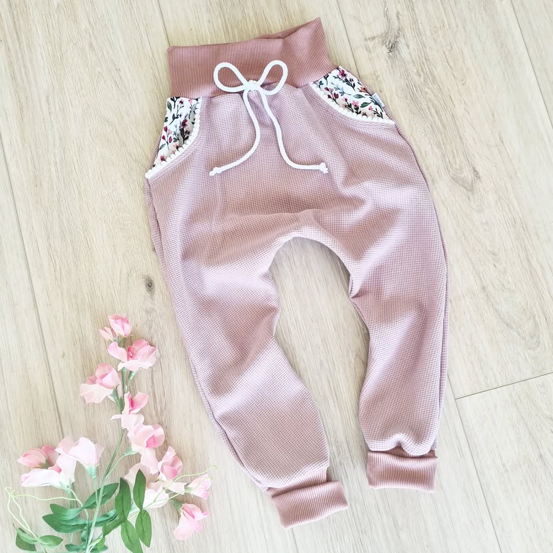 Jogging Hose - 116 / 122