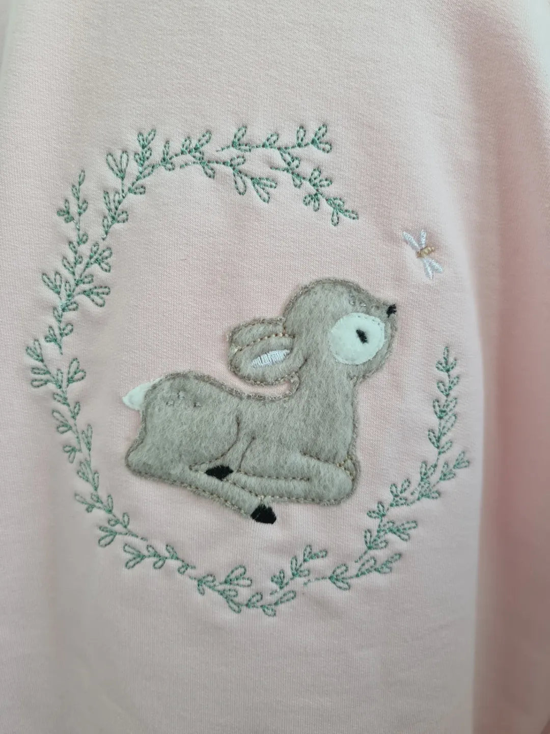 Sweater mit Rehkitz - 110