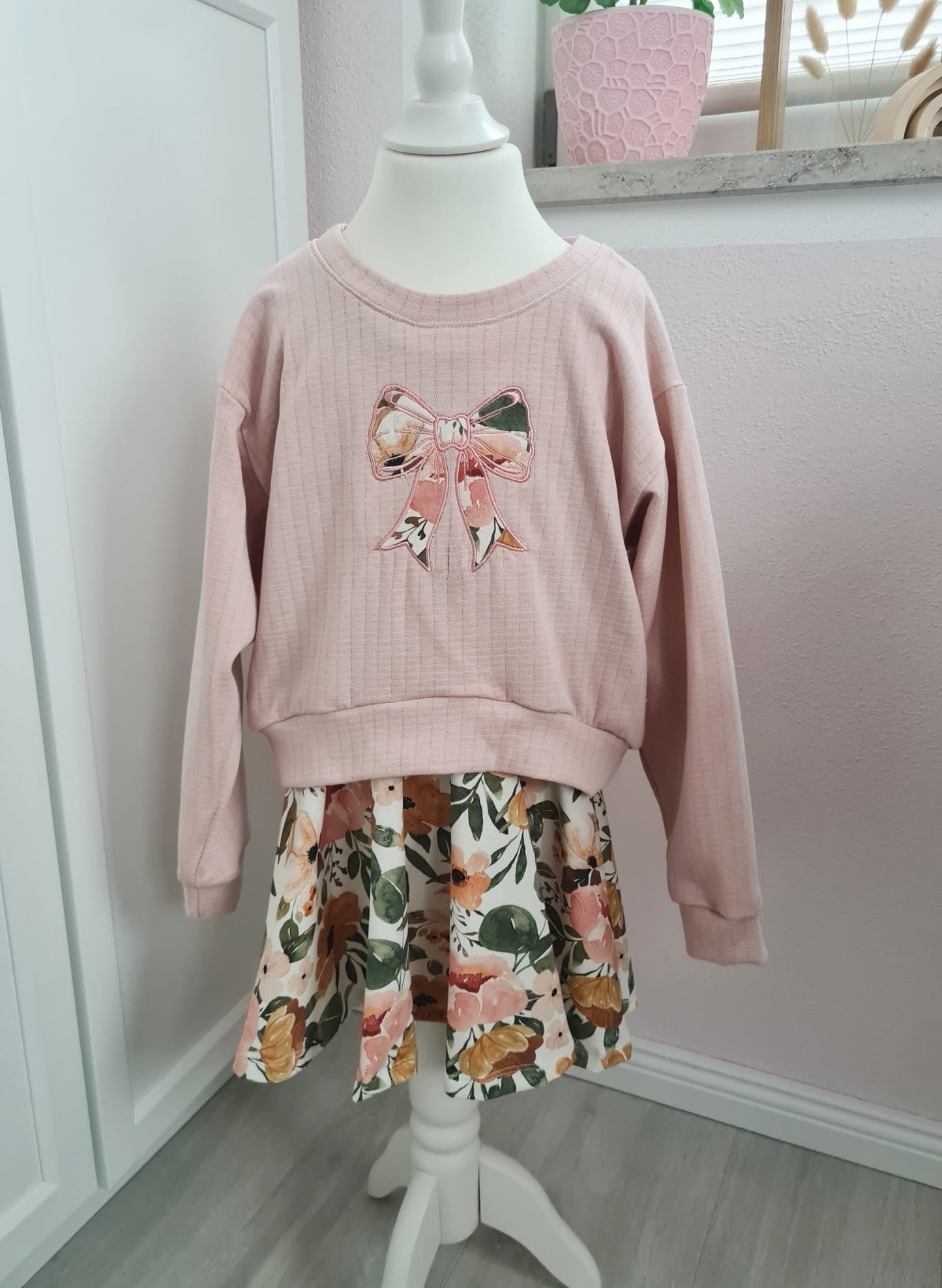 Crop Sweater - 122