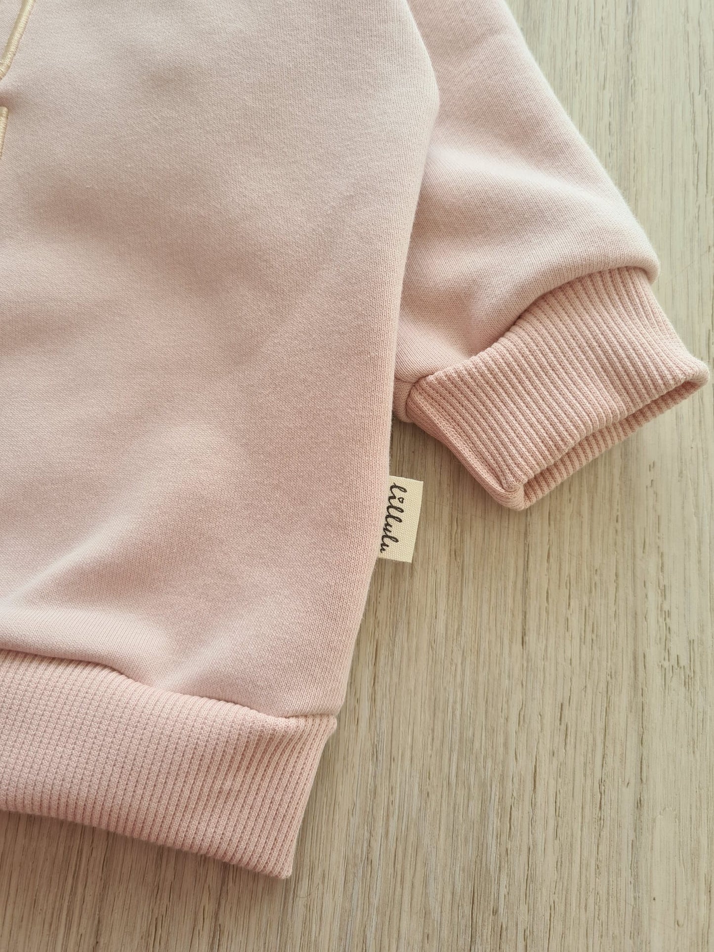 Sweater - 92